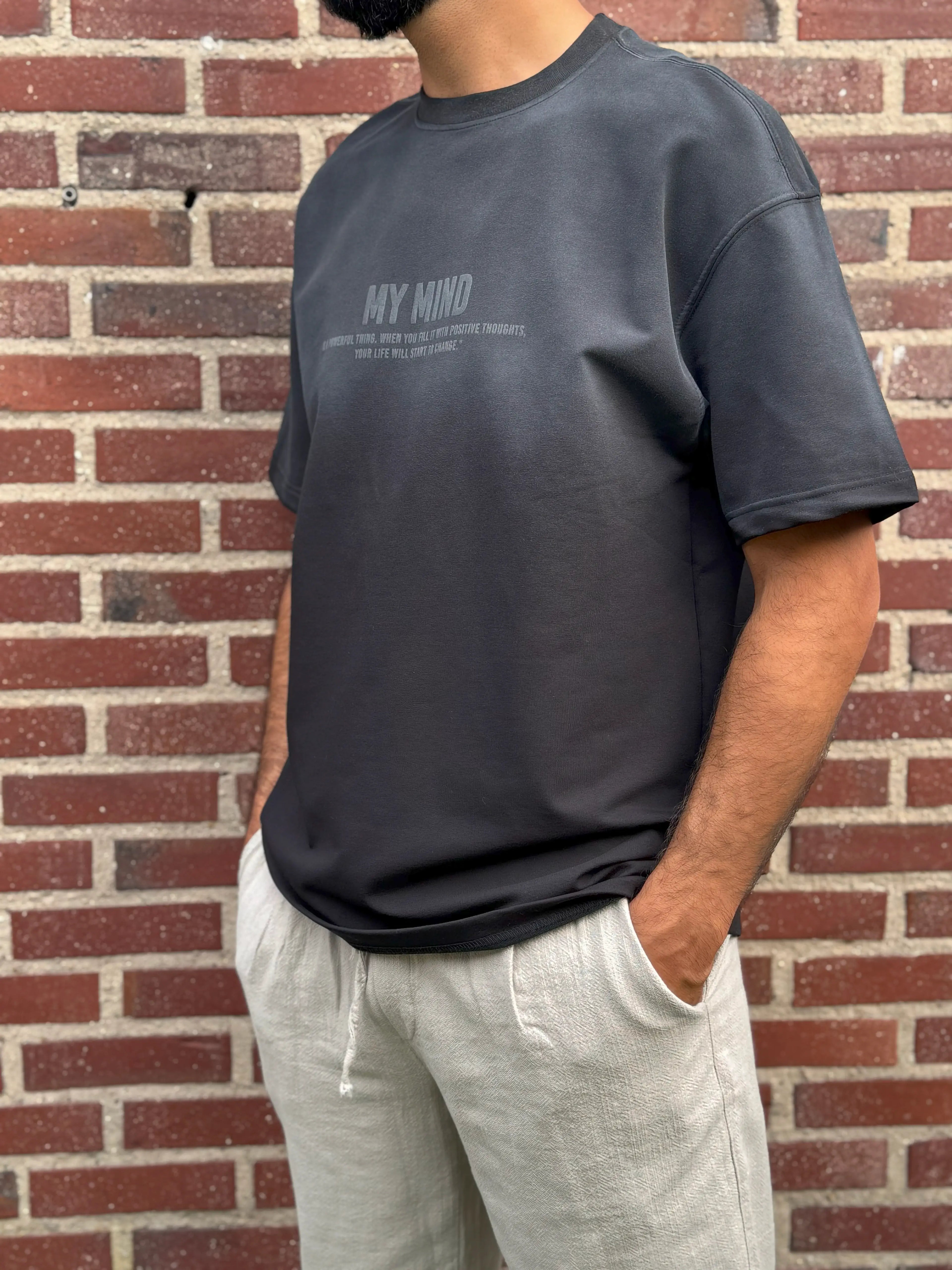 Black Half-Oversize T-Shirt – MY MIND Front Print