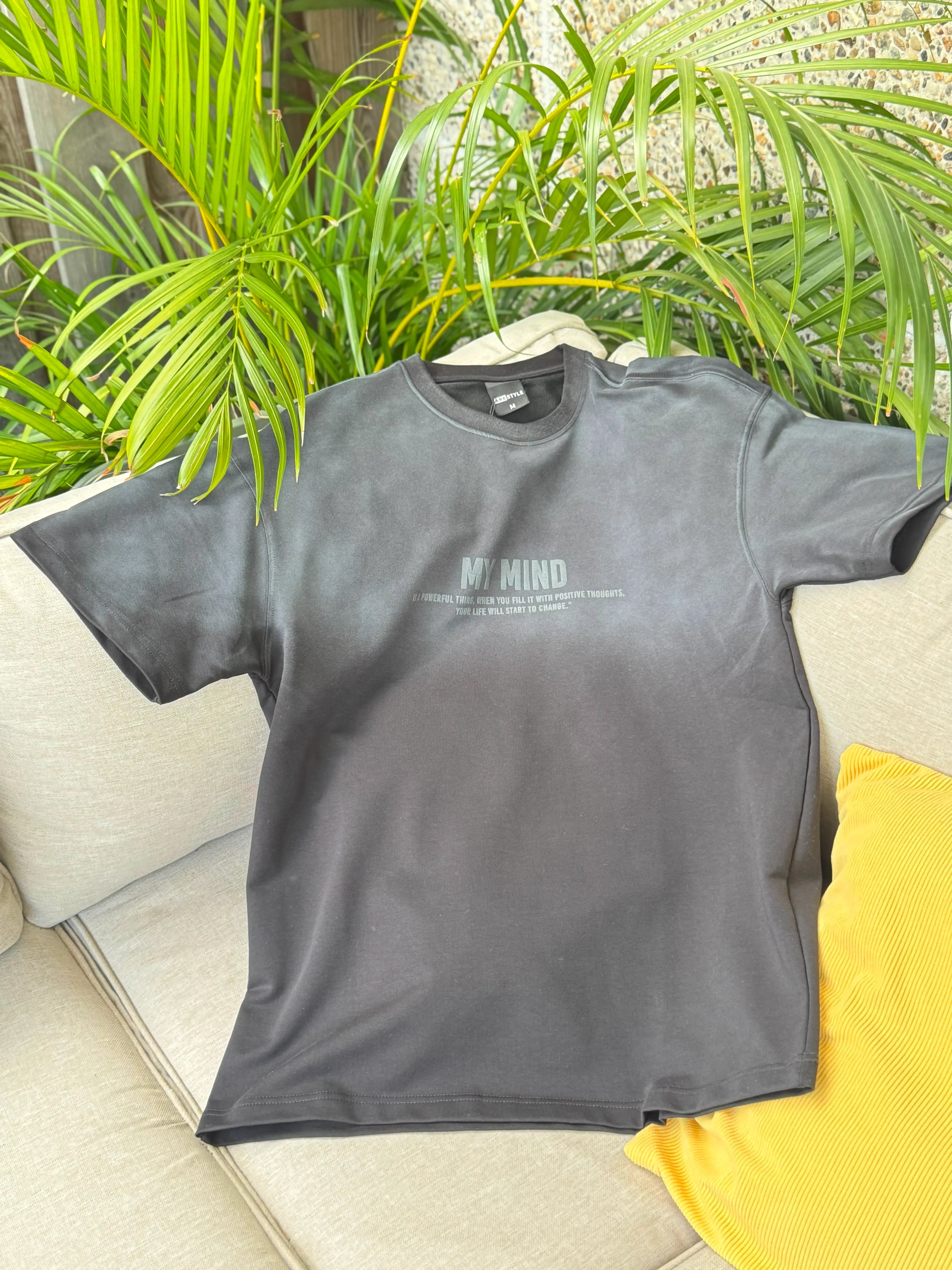 Black Half-Oversize T-Shirt – MY MIND Front Print